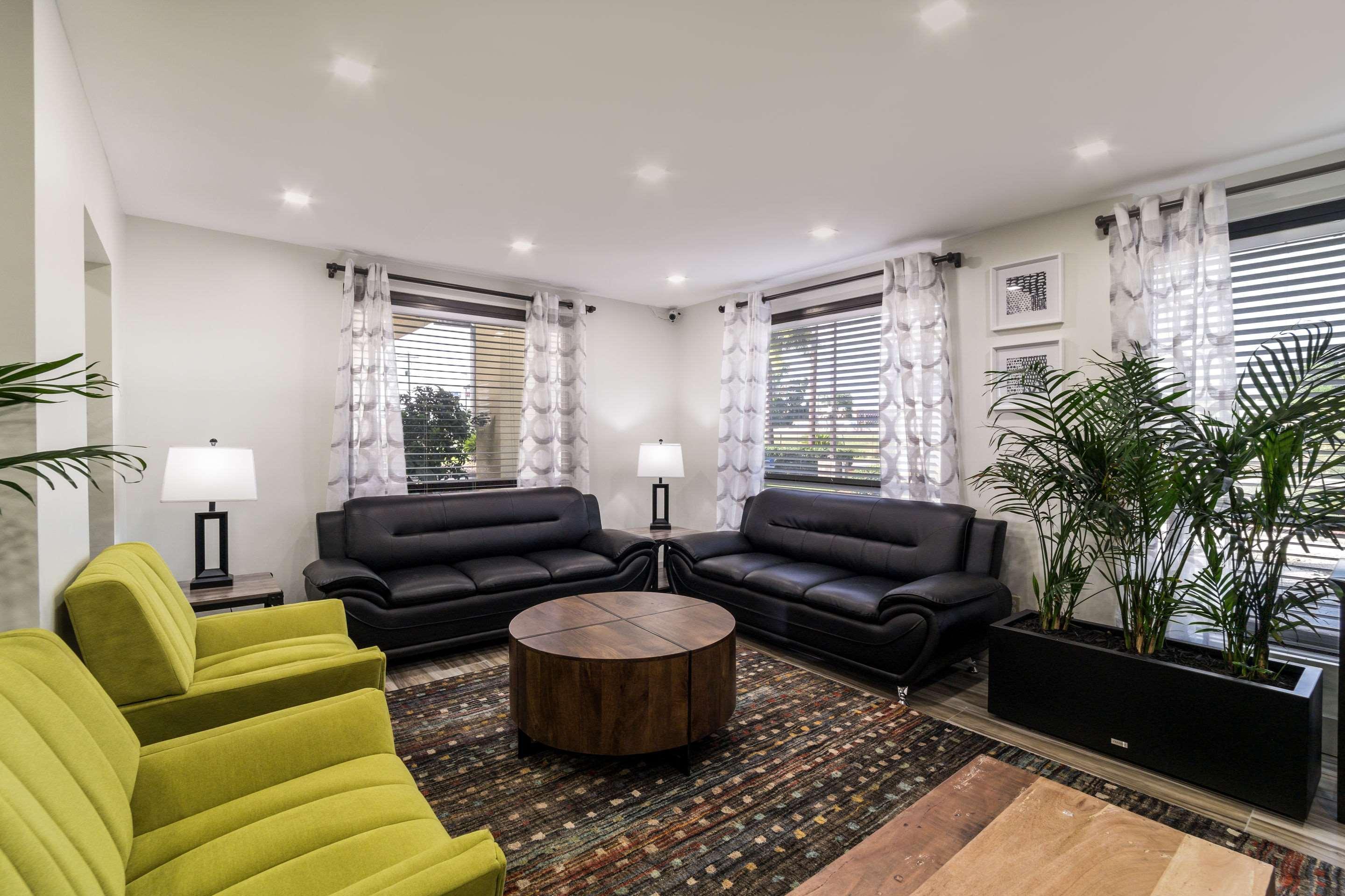 Quality Inn Coliseum Север Чарлстон Экстерьер фото